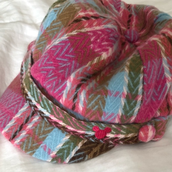 EUC Disney Parks hat - Picture 5 of 5